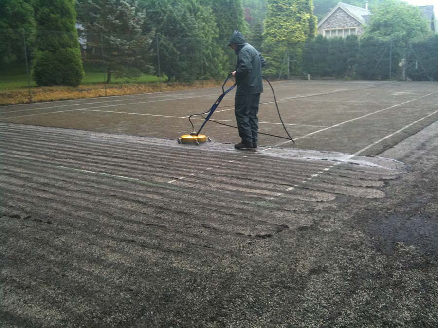 gall-tennis-court-cleaning